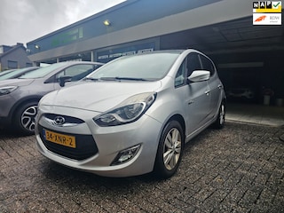 Hyundai ix20 1.4i i-Vision | 3/6 of 12 MND GARANTIE | PANO DAK | CRUISE | AIRCO | NIEUWE APK |