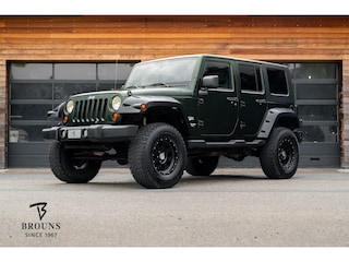Jeep Wrangler Unlimited 3.8 Sahara Automaat 200pk | Freedom Top |