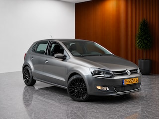 Volkswagen Polo 1.2 TSI Highline 105PK 6-bak (NIEUWE APK, AIRCO, NAVIGATIE, ZEER GOED ONDERHOUDEN, LICHTMETALEN VELGEN, ETC!)