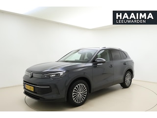 Volkswagen Tiguan 1.5 eTSI Automaat | Trekhaak | Navigatie | Stoel & Stuurverwarming | Camera | Climate control | Keyless | Lichtmetalen velgen