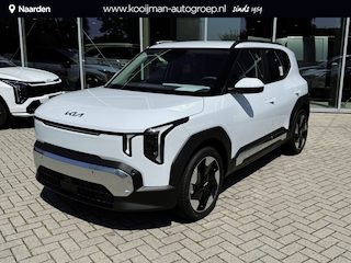 Kia EV2 Plus 61 kWh 5p. | Direct Uit Voorraad Leverbaar | Privacy Glass | Stoel- En Stuurverwarming | LED-koplampen |