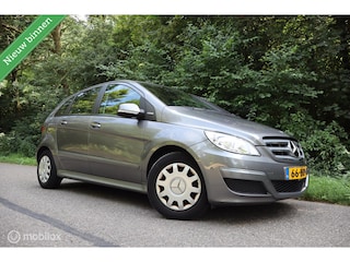 Mercedes-Benz B-klasse 180 BlueEFFICIENCY | P-sensor | AC | Cruis