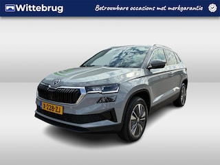 Skoda Karoq 1.5 TSI ACT Business Edition Plus / 17"LMV / NAVI / APP.Connect / CAMERA