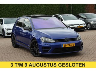 Volkswagen Golf 2.0 TSI R 4Motion / Panoramadak / Camera / Leder / Sterrenhemel / Remus uitlaat / 19'' / Navigatie / DAB / Stoelverwarming / ACC