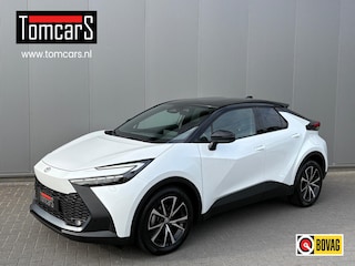 Toyota C-HR 1.8 Hybrid 140PK First Edition Bi-Tone/Winter-pack/Gr.-navigatie/Elektr.klep/Camera/Adapt.-cruise