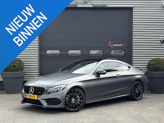 Mercedes-Benz Coupé AMG 43 4MATIC | Panoramadak | Kuipstoelen | Burmester | Camera | Carbon | DAB | Elektrische Achterklep | Sfeerverlichting |