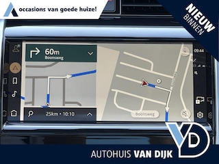Land Rover Discovery Sport P300e 1.5 R-Dynamic SE