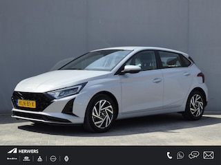 Hyundai i20 1.0 T-GDI Comfort / Fabrieksgarantie tot 03-2029 / Dealer onderhouden / Apple Carplay Android Auto / Stuur- & Stoelverwarming / Cruise control / Achteruitrijcamera / Trekgewicht 1110 kg /