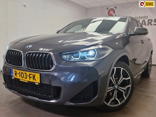 BMW X2 SDrive18i High Executive 1 JAAR BOVAG GARANTIE ! ORGINELE M-PAKKET ! AIRCO ! ACC !
