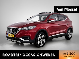 MG ZS EV Luxury 45 kWh | LEER | CAMERA | PANO-SCHUIFDAK | NAVIGATIE | STOELVERWARMING