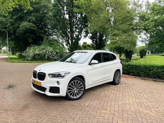 BMW X1 XDrive18d High Executive | Leer | Automaat | M Sport