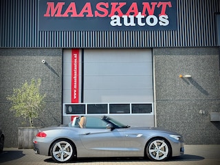 BMW Z4 Roadster Sdrive35i / M-pack / Navi / Hifi / Spacegray / Walnut interior / ONLY 83607KM!