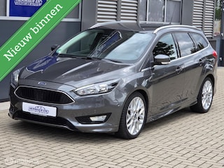 Ford Focus Wagon 1.0 Titanium Edition