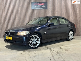 BMW 318i Dynamic Executive 2005 NAP CRUISE CLIMA PDC