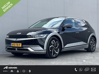 Hyundai Ioniq 5 Lounge 73kWh / Fabrieksgarantie tot 05-2028 / Leder / Elektrische stoelen & klep / Stoelventilatie / Stuur-, stoel- en achterbank-verwarming / Camera 360° / HUD / Navi / Apple Carplay Android / 19" LM wielen /