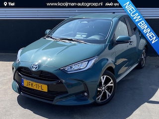 Toyota Yaris 1.5 Hybrid 115 Dynamic COMFORT PACK, Stoel- en stuurverwarming, dodehoek detectie, parkeersensoren, navigatie Apple CarPlay/Android Auto, camera, draadloze telefoonlader
