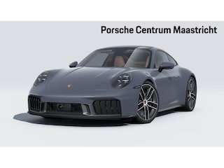 Porsche 911 Carrera 4 GTS