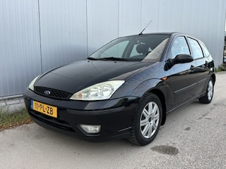 Ford Focus 1.6-16V Futura, LEER, Airco