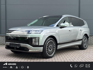 Hyundai Ioniq 9 Lounge AWD 6p. 110.3 kWh / Voor-achter stoelverwarming / Voor-achter stoelverkoeling / BOSE geluidsysteem / Warmtepomp / Elektrisch verstelbare voorstoelen met geheugen / 360° camera / Dodehoekcamera / Panoramisch glazen dak / Verwarmd stuurwiel / Vehicle-to-Load / 800V snellaadsysteem /