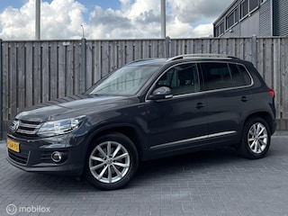 Volkswagen Tiguan 1.4 TSI Sport&Style/STOELVW/NAVI/PDC/
