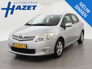 Toyota Auris 1.3 BENZINE HANDGESCHAKELD HATCHBACK + TREKHAAK | CLIMATE CONTROL