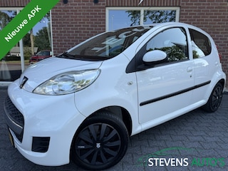 Peugeot 107 1.0-12V XS NIEUWE APK / KOUDE AIRCO / ELEK.RAMEN / TOERENTELLER