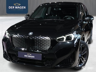 BMW iX1 xDrive30 67 kWh M SPORT / KEYLESS ENTRY-START / 19" / AUT DIM SPIEGELS / DRAADLOOS LADEN TEL