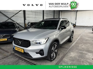 Volvo XC40 T5 262pk [Plug-in] Ultimate Dark | Trekhaak | Schuifdak | Harman Kardon |