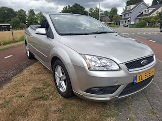 Ford Focus Coupé-Cabriolet 1.6-16V Trend