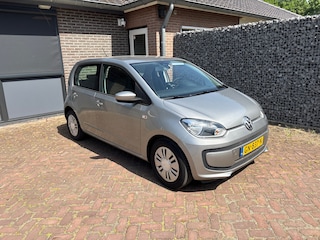 Volkswagen Up 1.0 move up! BlueMotion TREKHAAK. NL auto