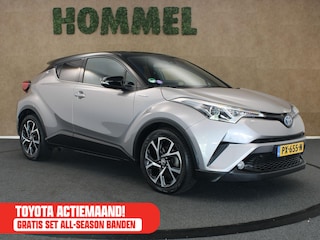 Toyota C-HR 1.8 Hybrid Bi-Tone - ORIGINEEL NEDERLANDSE AUTO - ACHTERUITRIJCAMERA - NAVIGATIESYSTEEM FULL MAP - CRUISE CONTROL ADAPTIEF - DODEHOEKDETECTIE - KEYLESS ENTRY - VOORSTOELEN VERWARMD - PARKEERSENSOREN VOOR EN ACHTER - PARKEER ASSISTENT - AUDIO INSTALLATIE PREMIUM - LICHTMETALEN VELGEN 18"