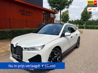 BMW iX XDrive50, 112 kWh, Sportpakket, trekhaak, H&K, Pano, leder