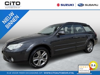 Subaru Outback 2.5i Exclusive Edition Automaat | Trekhaak afneembaar | All Seasonbanden | Dealer onderhouden