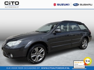 Subaru Outback 2.5i Exclusive Edition Automaat | Trekhaak afneembaar | All Seasonbanden | Dealer onderhouden
