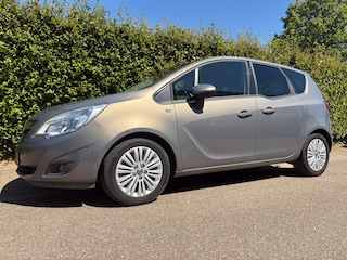 Opel Meriva 1.4 Turbo Design Edition