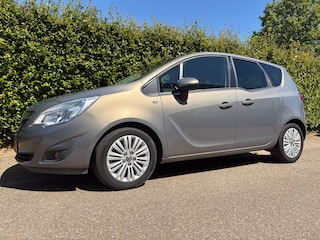 Opel Meriva 1.4 Turbo Design Edition