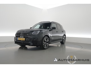 Mini Countryman 1.5 C John Cooper Works XL | Adapt. Cruise | H&K | Keyless | Pano | Navi | Elek. Trekhaak | 360cam | Stoel-Stuurverw.