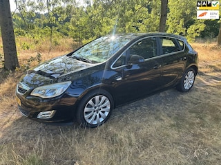 Opel Astra 1.6 Cosmo apk T/M 01-05-2027