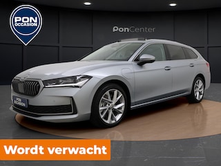 Skoda Superb Combi 1.5 TSI PHEV Edition | Pano dak | Stoelverwarming | Camera | Elek Achterklep | ACC |