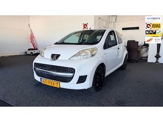 Peugeot 107 1.0-12V XR, 5-deurs, Airco, Carplay