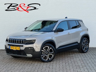 Jeep Avenger Summit 54 kWh Clima Camera Cruise Carplay PDC voor en achter Half Leder