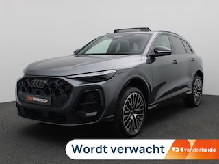 Audi Q5 2.0 TFSI e-hybrid quattro S edition Competition Scherm passagier, head-up, panoramadak, Trekhaak, S-Line, Memorystoel, 21" LM Velgen, Side Assist, Keyless, Elektr. Achterklep, Head-Up Display