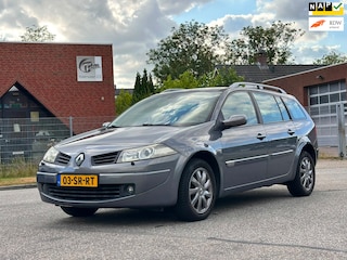 Renault Mégane Grand Tour 1.6-16V Privilège Cruise*Clima*Trekhaak*NAP*LM velgen*Xenon*APK*