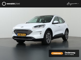 Ford Kuga 2.5 PHEV Titanium | Trekhaak | Panoramadak | Winterpakket | Head-Up | 18" Lichtmetalen Velgen | Navigatie | Parkeercamera |