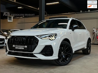 Audi Q3 40 TFSI quattro S Line Pano/Carplay/Xenon/Automaat