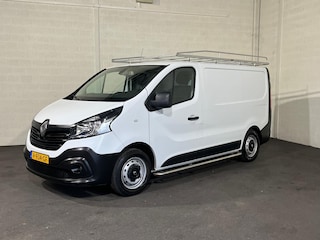 Renault Trafic 1.6 dCi Airco Inrichting Imperiaal Sidebars