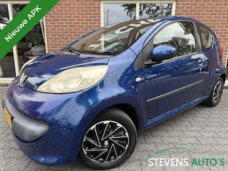 Peugeot 107 1.0-12V XS NIEUWE APK / RIJDT GOED / ELEK.RAMEN