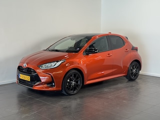 Toyota Yaris 1.5 Hybrid Executive + Premium Pack | Panoramadak | JBL audio | Stoel/stuurverwarming | Headup-display |
