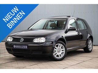 Volkswagen Golf 2.3 V5 Highline | 97.000KM | Schuifdak | Stoelverwarming | Navigatie | Perfecte Staat