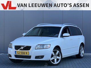 Volvo V50 2.5 T5 AWD Summum | Nieuw binnen | Leder | Trekhaak